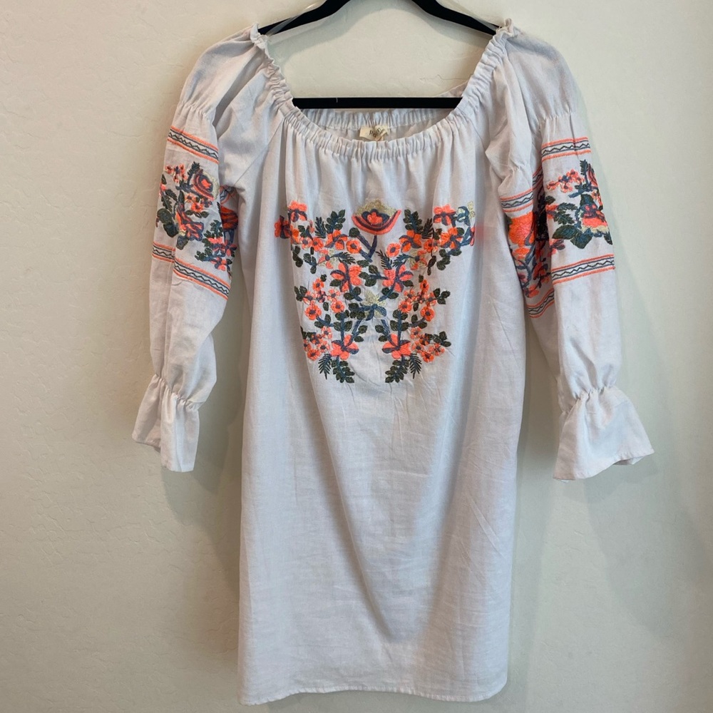 NWT Boho Embroidered Dress